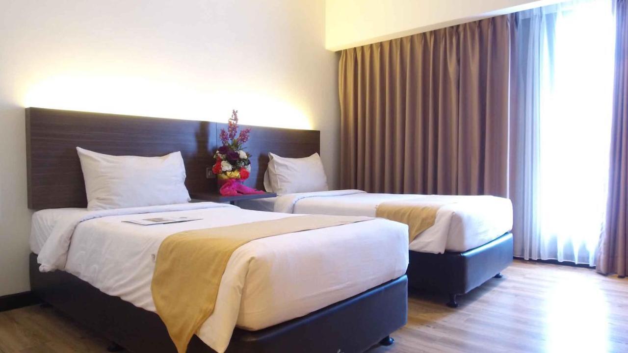 Yunna Hotel Lampung Bandar Lampung Dış mekan fotoğraf